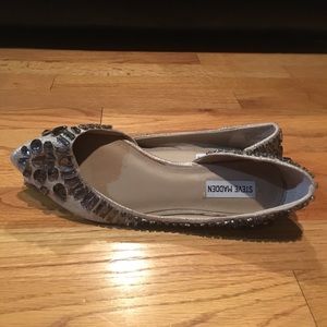 Steve Madden leather, jewel outlining flats